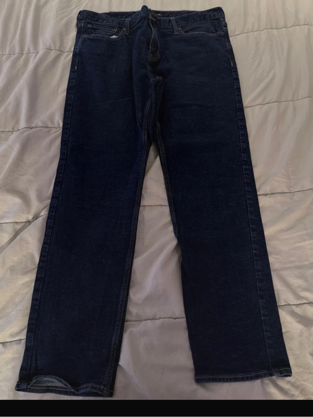 Old Navy Men’s Slim Jeans in Dark Blue